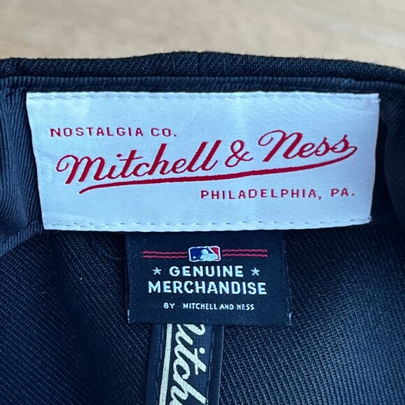 MITCHELL & NESS PITTSBURGH PIRATES TOPPS COLLAB PRO PINCH SNAPBACK HAT Black NEW - Picture 7 of 7